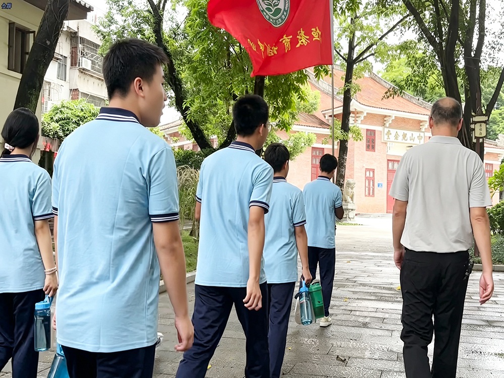 贵阳正规问题青少年管教机构怎么联系？择校指南