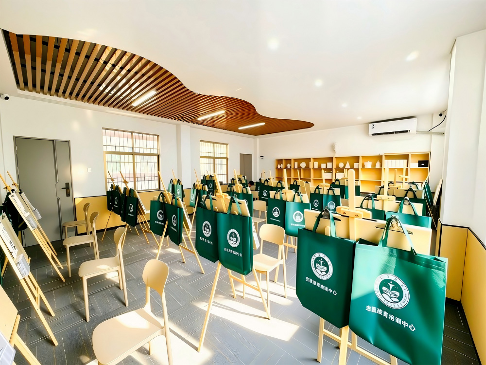 贵阳叛逆小孩管教学校怎么联系？家长必看的择校指南与实用建议